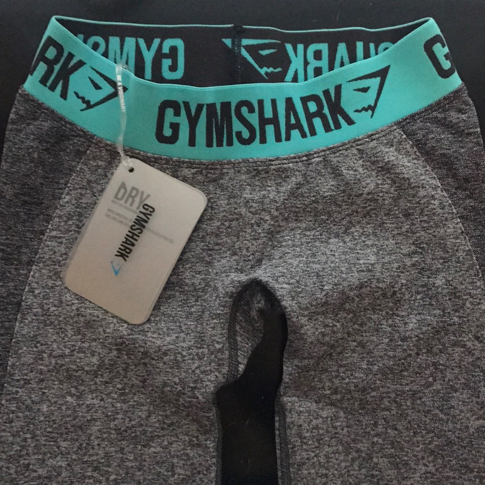 XS WOMENS GYMSHARK LEGGINGS (NEW)
